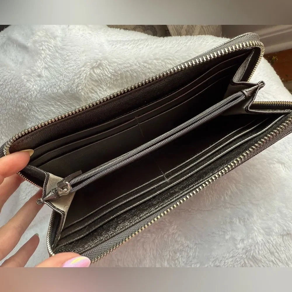 Michael Kors Monogram Jet Set Zip Around Wallet